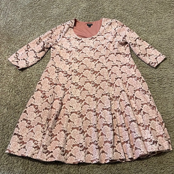 TORRID Pink fit and flare floral dress - Picture 2 of 3